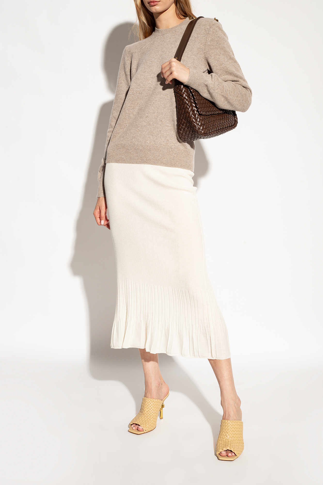 BOTTEGA VENETA ベージュ ローヒール　ミュール ギャザーベルト付き 楽天市場】ボッテガヴェネタ サンダル ミュール BOTTEGA VENETA